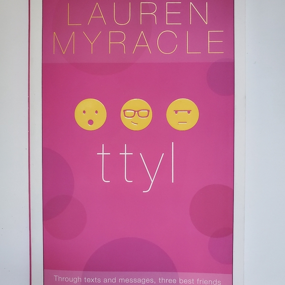 Books - Picture 3 of 5